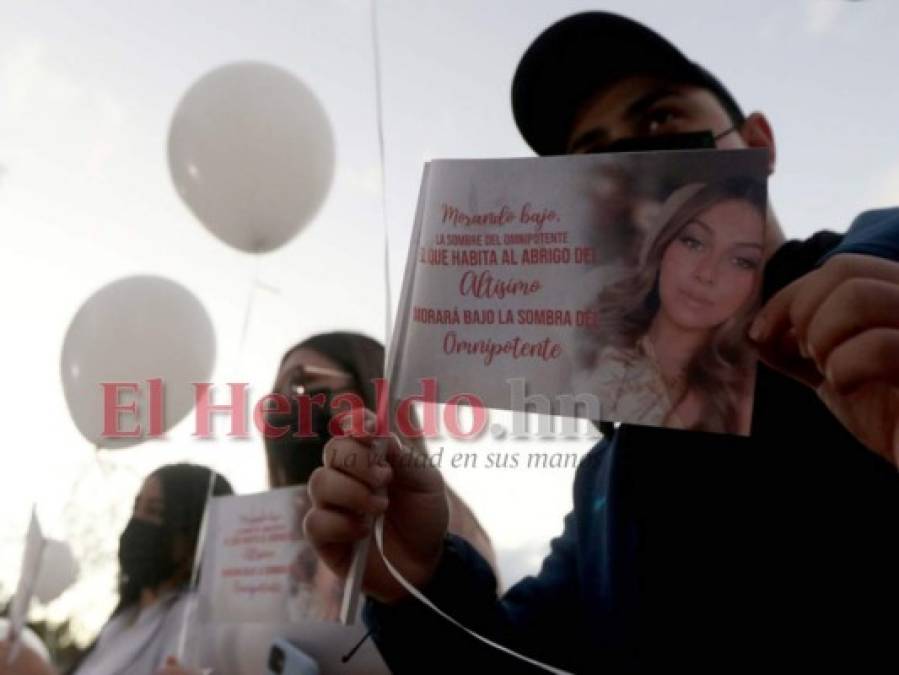 Oración de esperanza: familiares y amigos de Angie Peña se unen para elevar plegarias (FOTOS)