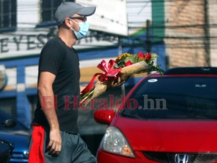 Rosas, globos y detalles: así celebran los hondureños el amor y la amistad (FOTOS)