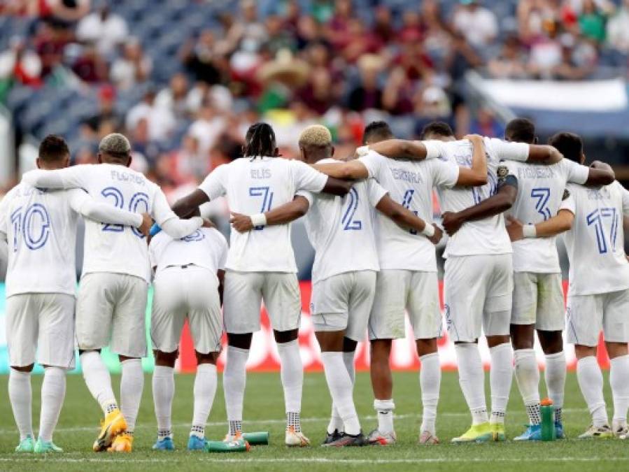 Jugadores de Honduras, orgullosos con medalla de la Nations League