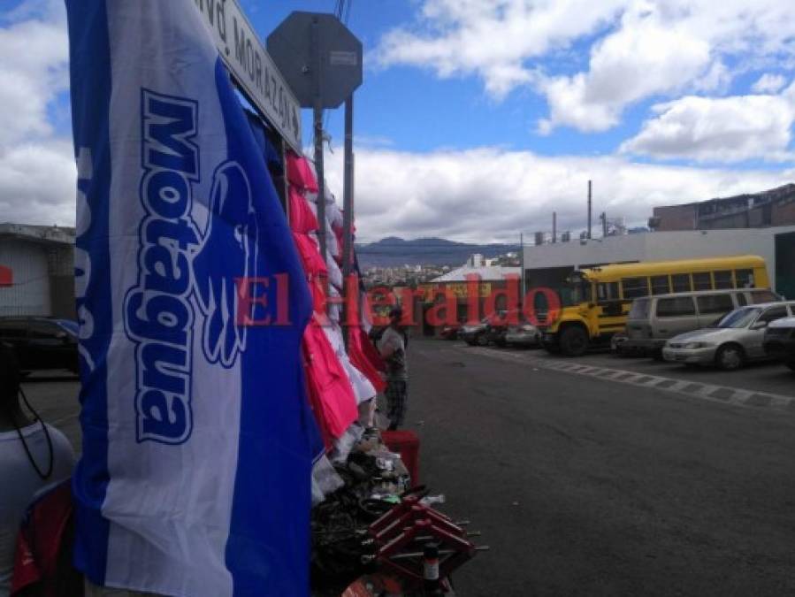 Las mejores fotos del ambiente afuera del estadio Nacional previo al clásico Olimpia vs Motagua