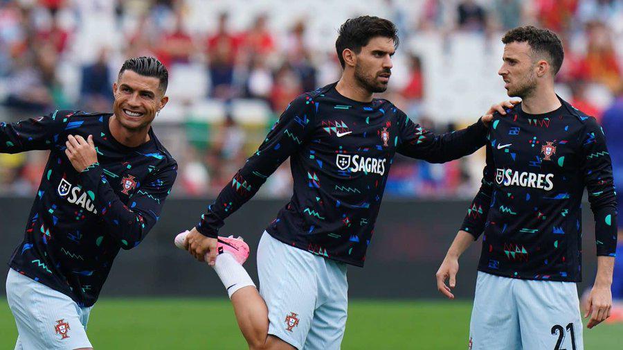 La terrible y penosa acción de hinchas en contra de Rúben Neves; CR7 se molesta