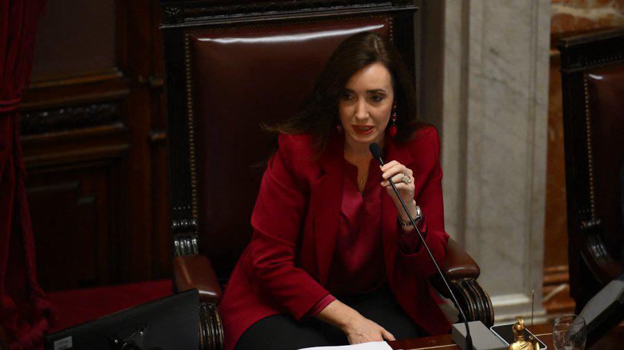 Vicepresidenta argentina llama piratas usurpadores a los ingleses antes de la semifinal