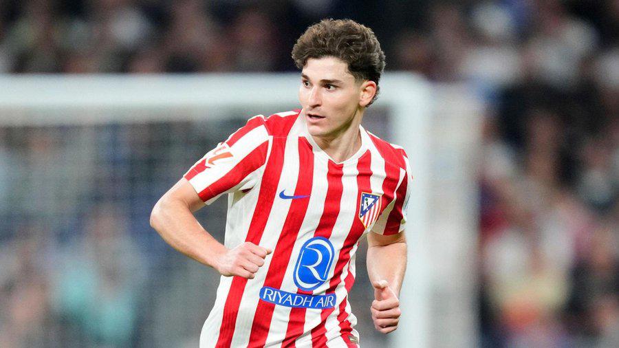 La respuesta del Atlético sobre FC Barcelona tras declaraciones de Julián Alvarez