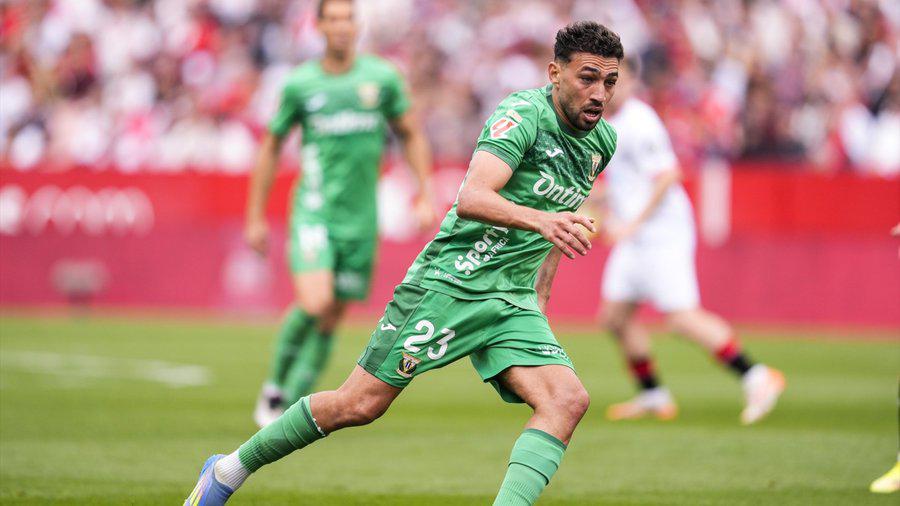 Exjugador del Barcelona huye de Irán tras ataques: evacuaron el avión y no pudimos despegar