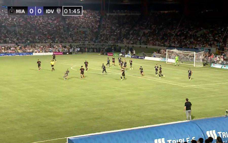 Messi se enoja luego de que lo botaran, la pelea, confusión y ¿quién se quedó con la camisa?