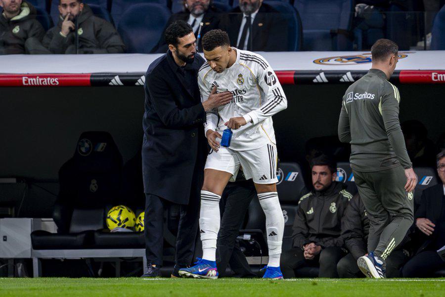 Penales no sancionados al Atlético, advertencia a Arbeloa y Vinícius se estrena