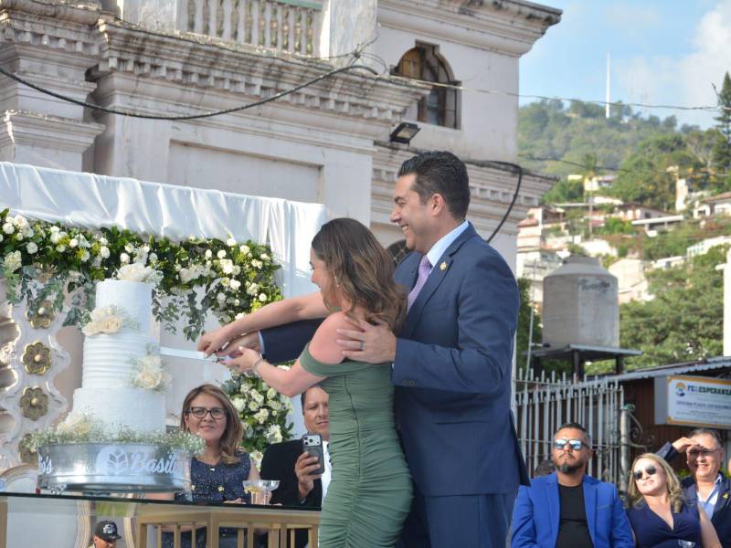 Para algunas parejas, la ceremonia significó concretar un matrimonio que habían postergado y que finalmente pudieron formalizar.