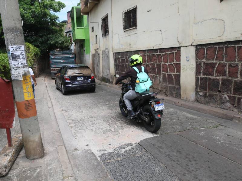 Para los habitantes, la primera necesidad o el primer paso a seguir en este gran proyecto es resolver las condiciones de la calle.