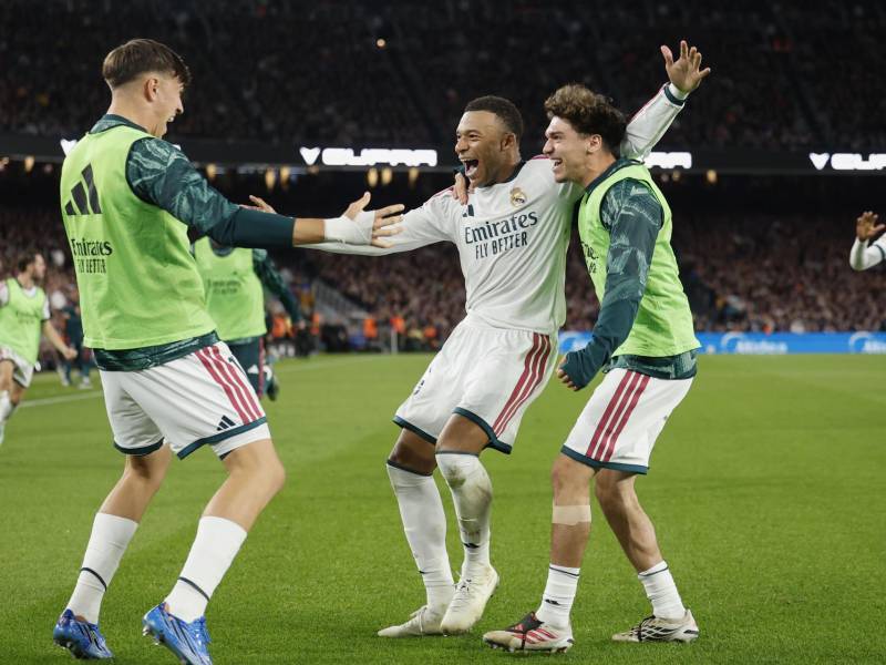 Real Madrid hace que Barcelona cierre una amarga semana al ganarle el clásico español