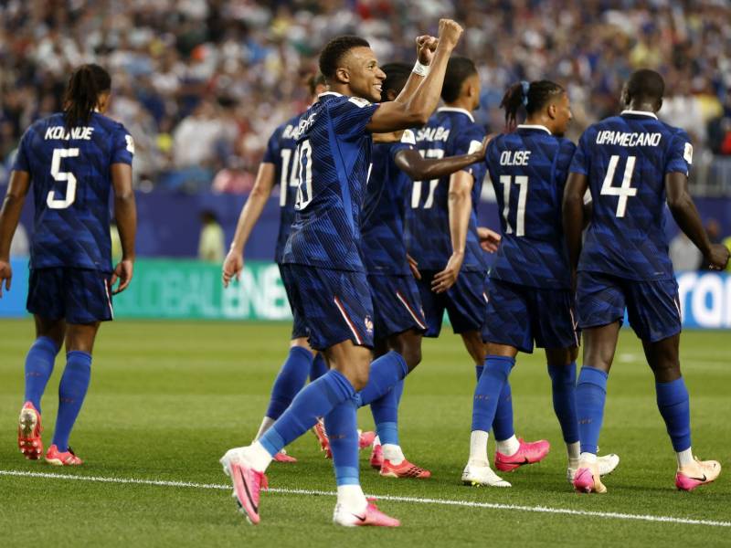Mbappé ha vuelto a anotar con la selección de Francia y llega a 16 goles en Mundiales.