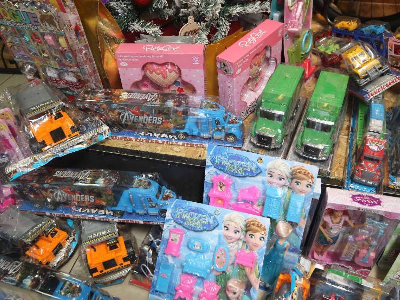 La donación de juguetes de Bike Mart recuerda el verdadero significado de la Navidad: compartir y alegrar el corazón de los niños.