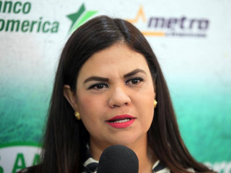 Lynda Marín aseguró que aprendimos mucho de los niños, ellos verdaderamente son el futuro de Honduras, tienen una capacidad increíble de aprendizaje”.