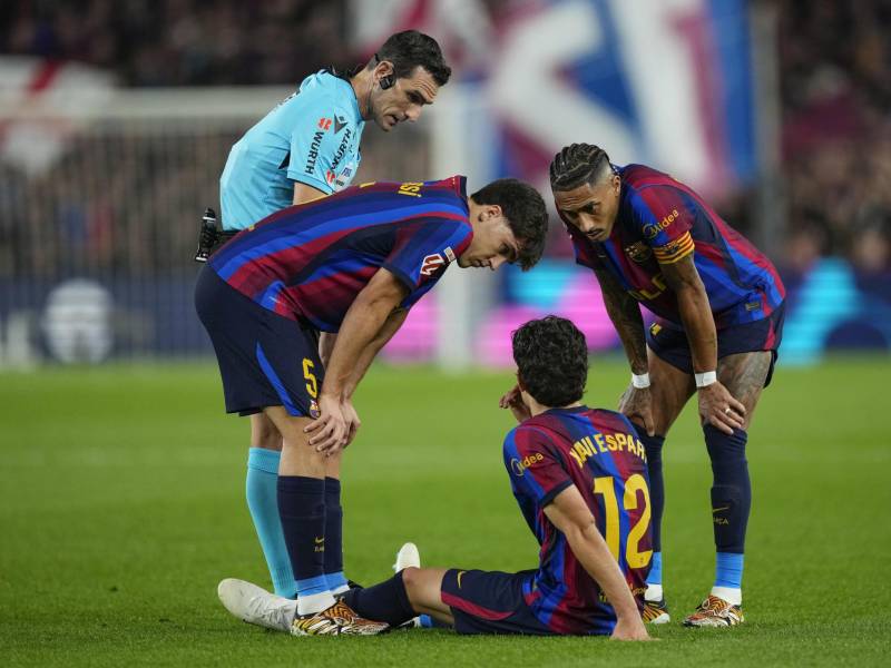Real Madrid hace que Barcelona cierre una amarga semana al ganarle el clásico español
