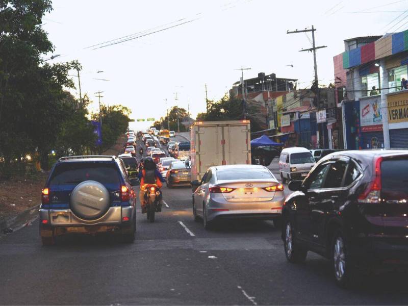 Se perdonó los recargos por el pago de matrícula vehicular y la importación de vehículos.