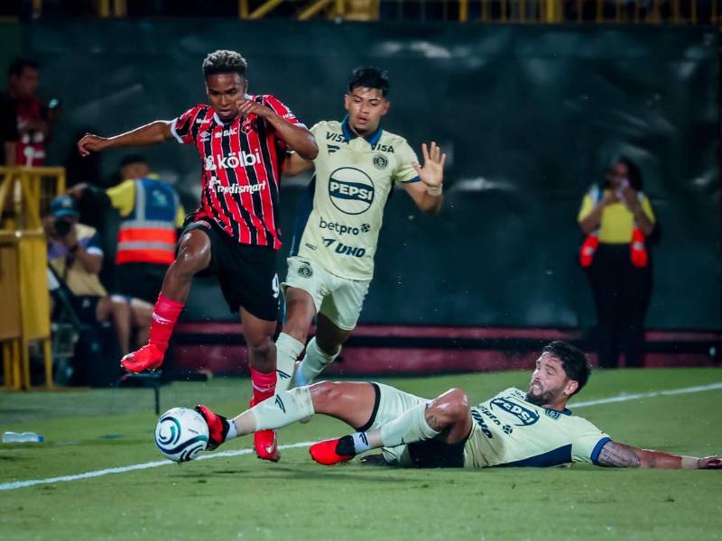 Alajuelense aprovecha localía, elimina a Motagua y nuevamente a la final de Copa Centroamericana