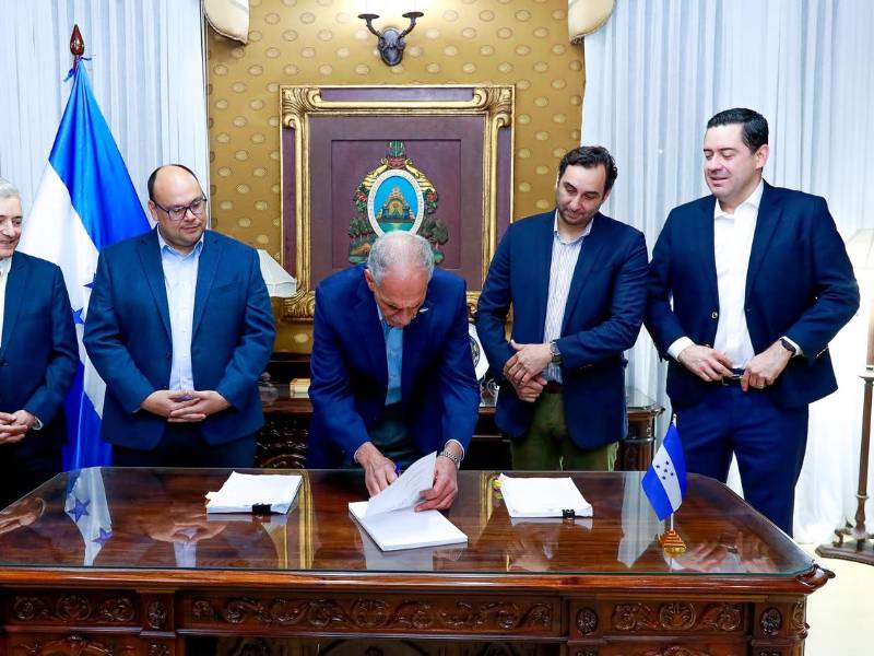 Presidente Asfura sanciona nueva Ley de Justicia Energética para transformar la ENEE