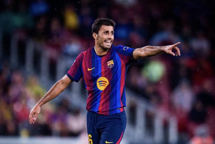 ¡Van por el gane! El temible 11 titular que mandaría Flick con Barcelona ante Real Madrid