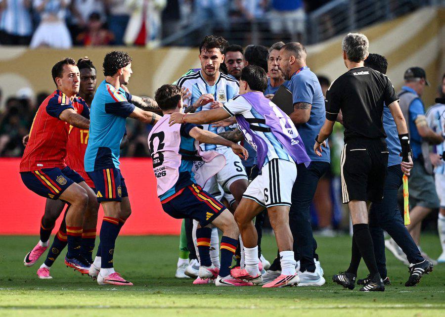 FIFA abre procedimiento contra Argentina y Gavi por incidentes en la final del Mundial 2026