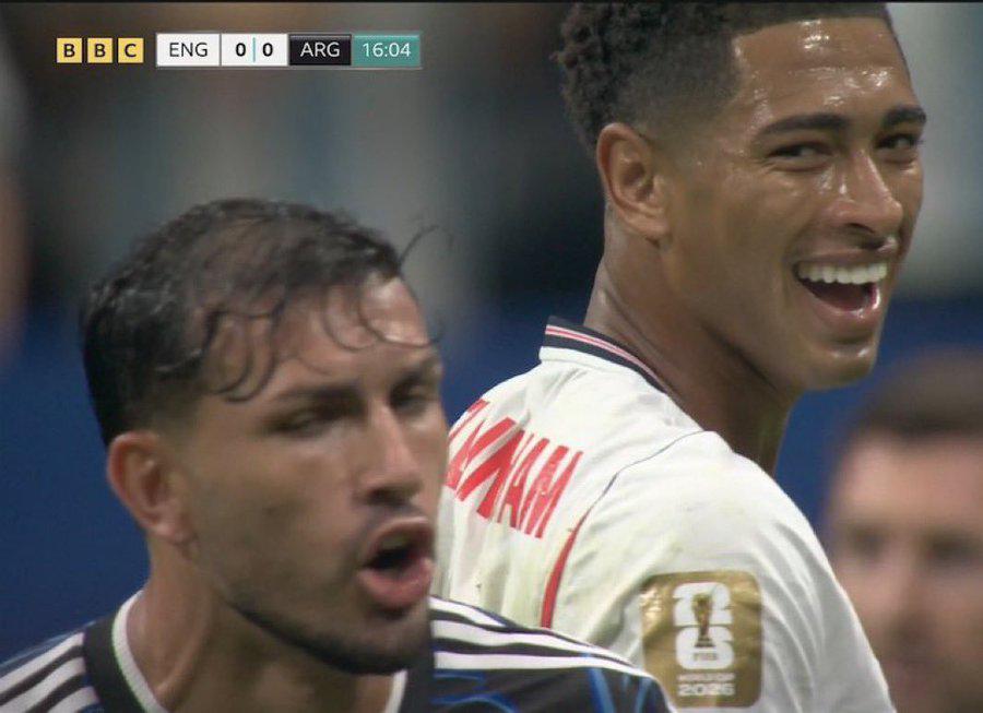 VAR perdonó a Argentina, festejo de Messi, manotazo y burla de Bellingham que se tuvo que tragar