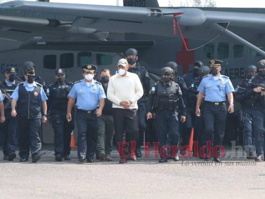 Rápida y bajo fuerte cordón policial, así fue la extradición de “El Tigre” Bonilla a EEUU