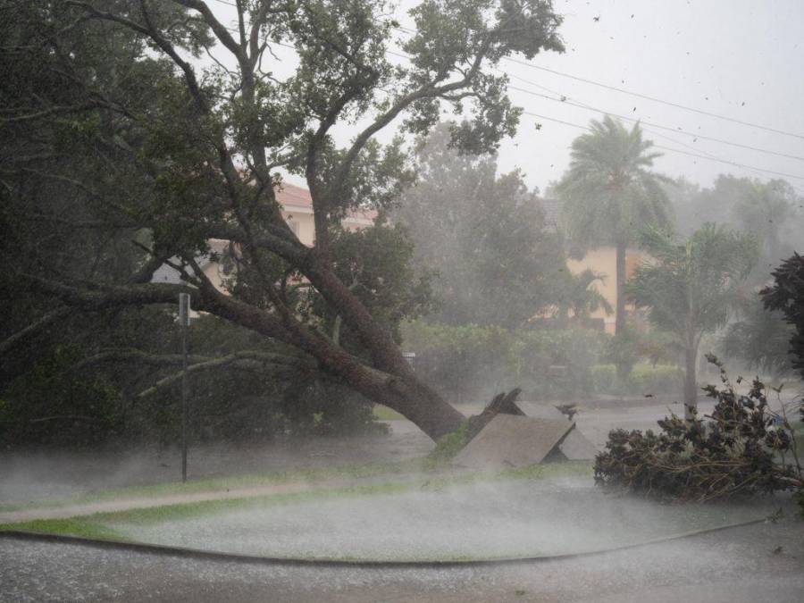 Escenas catastróficas, desaparecidos y marejadas peligrosas: El paso del huracán Ian en Florida, EEUU
