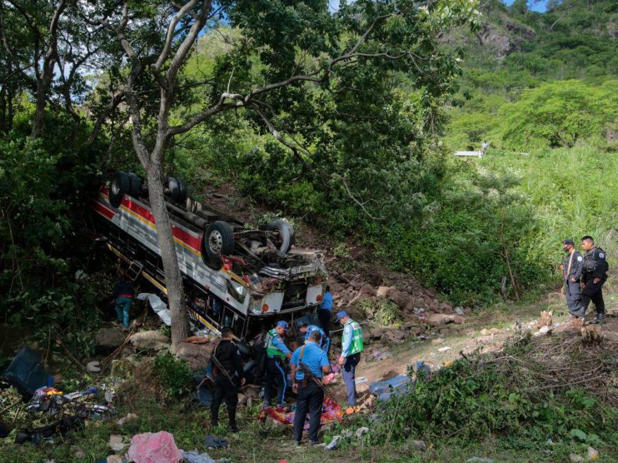 Así fue el trágico accidente vial que dejó 16 muertos en Nicaragua (Fotos)