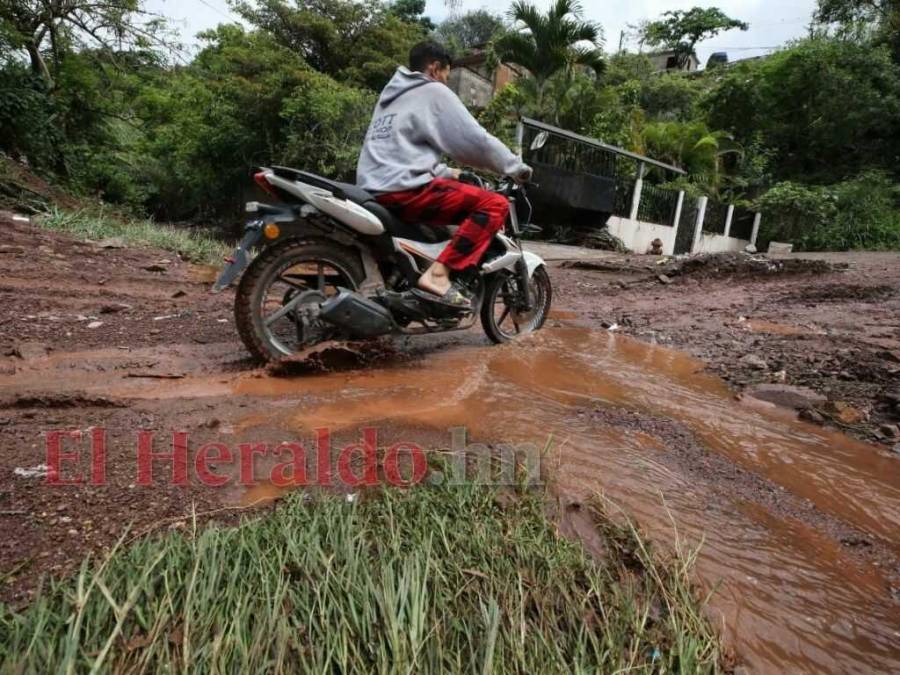 Imágenes de las zonas afectadas en la capital por las fuertes lluvias