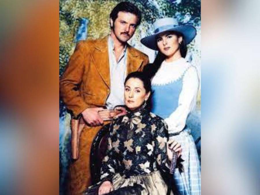 Las exitosas novelas y películas de Helena Rojo, actriz mexicana que murió de cáncer