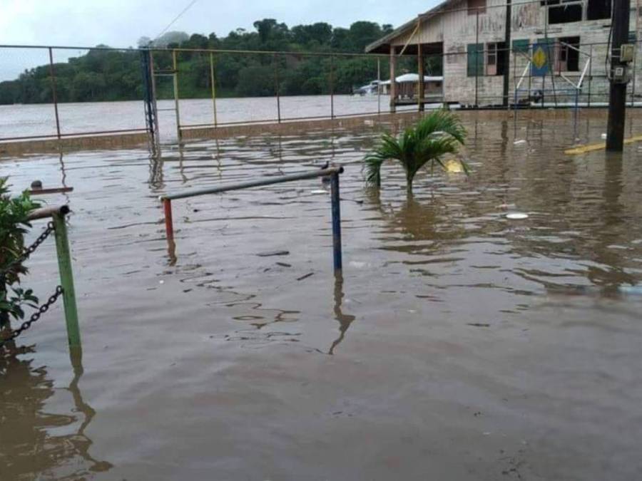 Inundaciones, daños y evacuaciones: Así ha sido el paso de Bonnie antes de llegar a Honduras