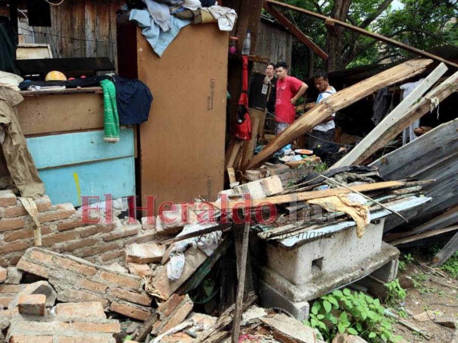 Derrumbes, damnificados y una represa llena dejaron las últimas lluvias (Fotos)