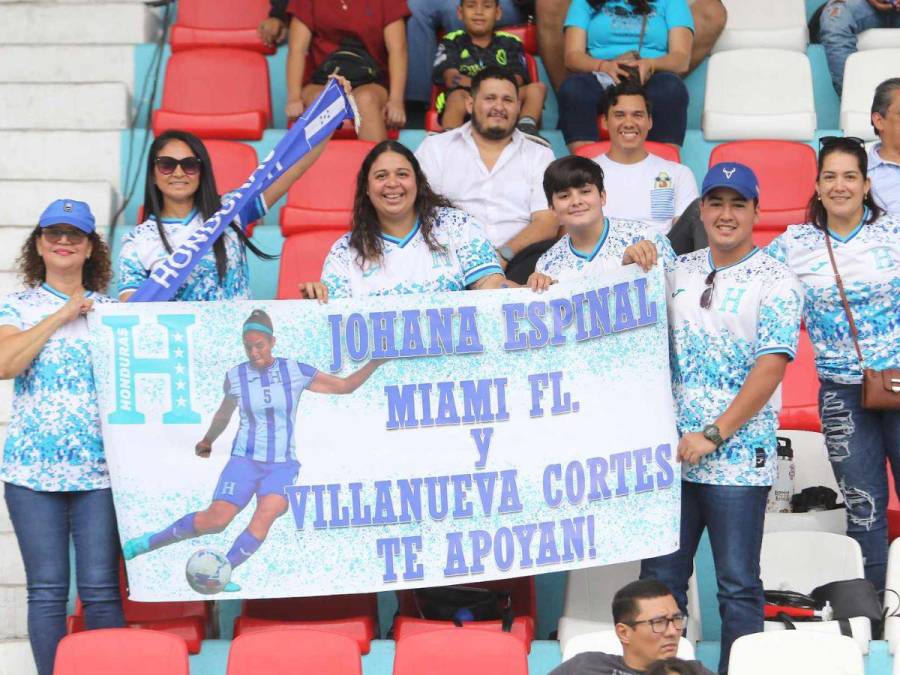 Rostros de tristeza: Honduras es goleada y desciende en Concacaf