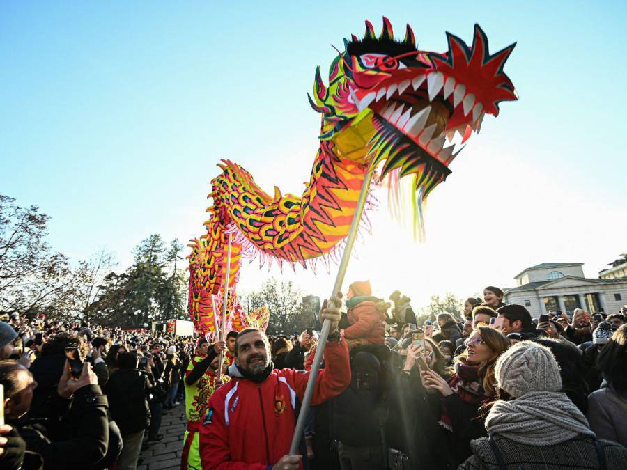 Bailes y disfraces: así se vivió la celebración del Año Nuevo chino en diferentes partes del mundo