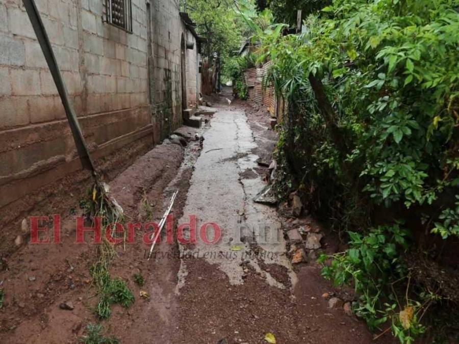 Destrucción y ruinas: lo que dejó la lluvia en su paso por la capital