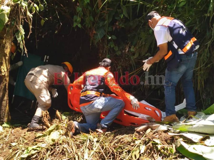 El doloroso rescate de familia que murió ahogada en San Francisco de Yojoa (Fotos)