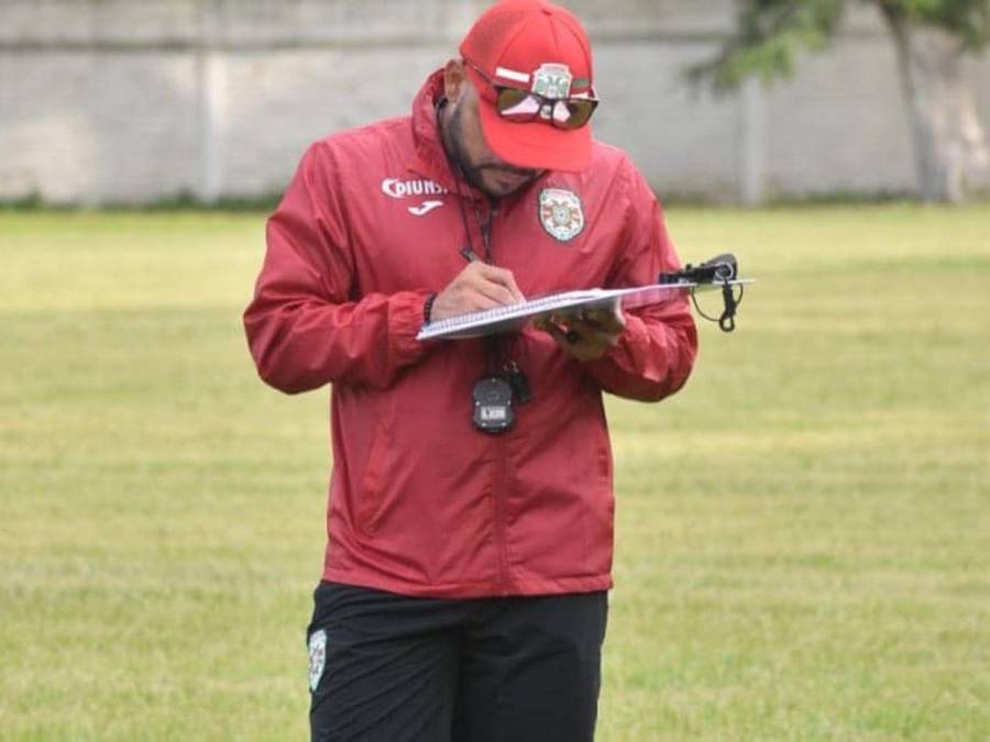 Leyenda, entrenador y emprendedor: la vida de Emil Martínez tras el retiro