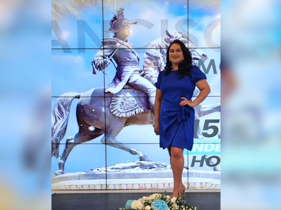Tributo a la Bandera y fauna: atuendos que usaron los presentadores hondureños en las fiestas patrias