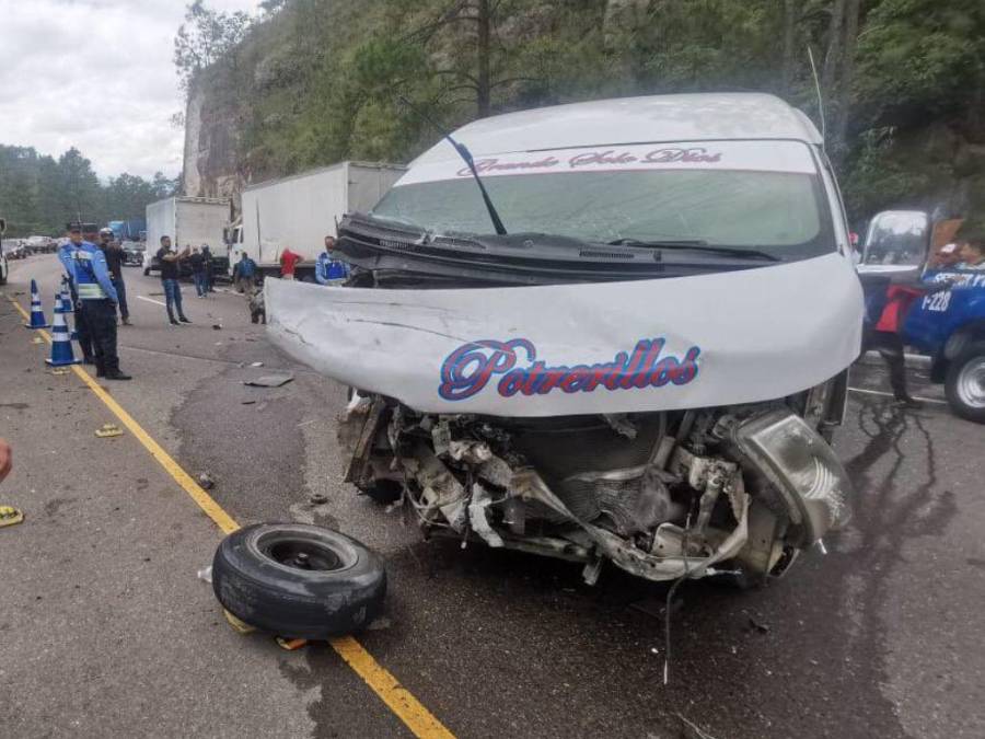 Fotos: Lo que se sabe del accidente que dejó tres muertos y varios heridos en Siguatepeque