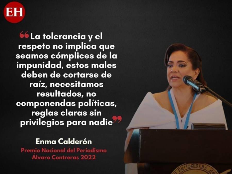 Las frases de la periodista Enma Calderón al recibir el premio “Álvaro Contreras”