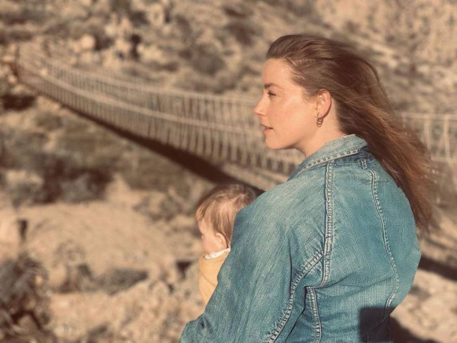 Así vive Amber Heard refugiada en España y con una nueva identidad