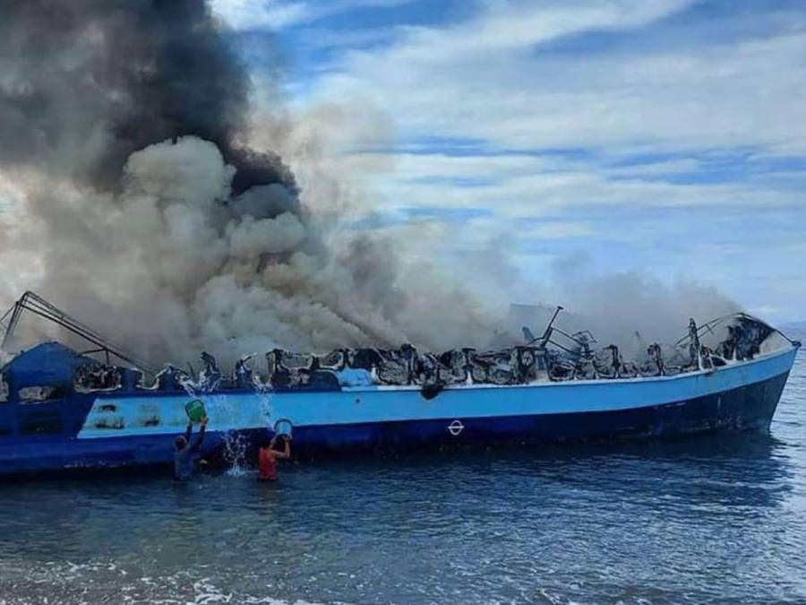 Infierno sobre el mar: incendio en ferri deja 31 muertos en Filipinas