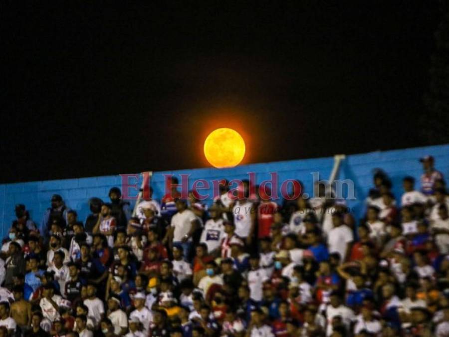 Eclipse, la noche del Ciclón y un penta imposible: Lo que no se miró en TV del Olimpia-Motagua