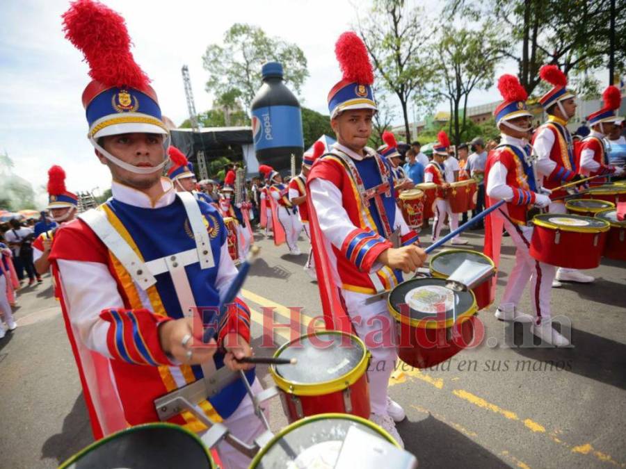 Fervor y algarabía en las fiestas de Independencia en la zona norte de Honduras (FOTOS)