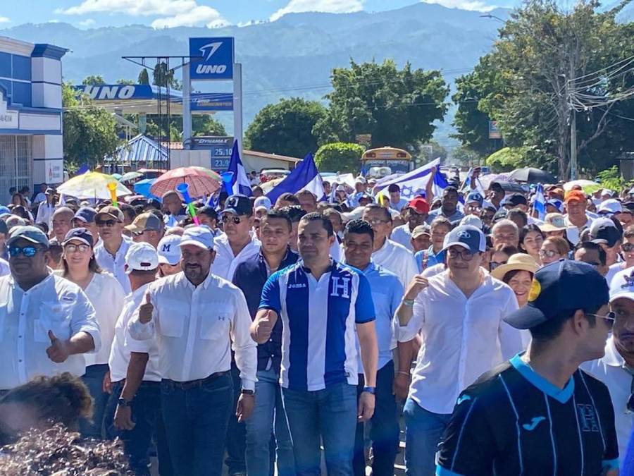 Olanchito dice ‘Libre nunca más’: imágenes de la marcha ‘Por Honduras’