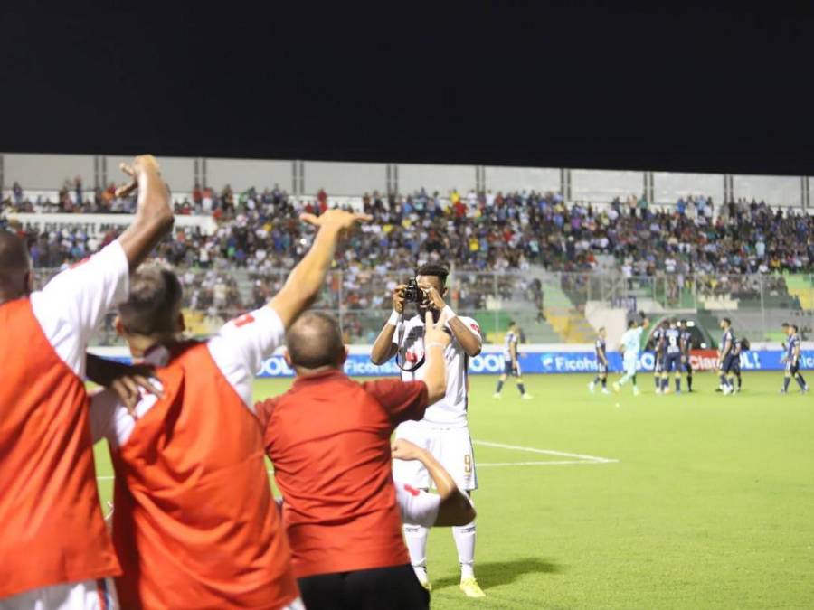 Benguché imparable, emotivo festejo de Troglio y decepción azul: así se vivió el triunfo de Olimpia sobre Motagua