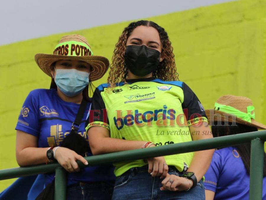 Fiesta, emotivas palabras y apoyo total: Así se vivió el debut de Potros en Liga Nacional