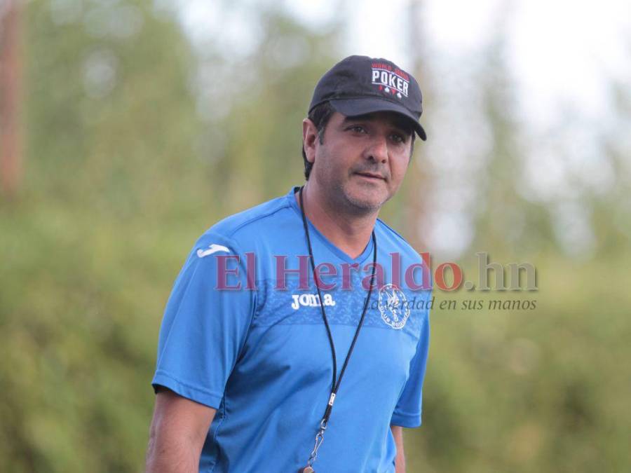 Portero exitoso, entrenador campeón y DT de la H: La vida de Diego Vázquez a sus 51 años