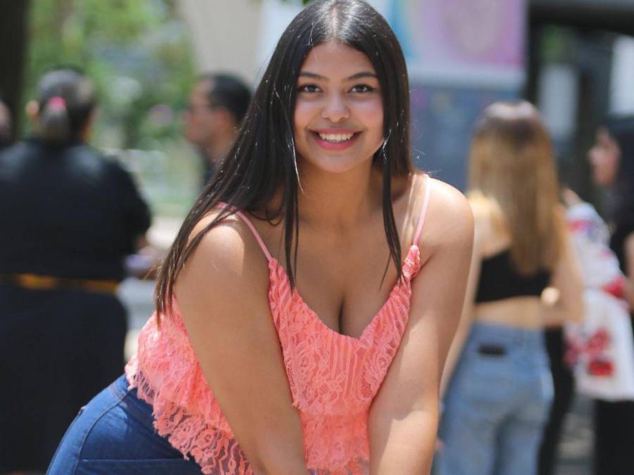Las bellezas que concursan por ser la nueva “Chica Comercio 2023” del Instituto Central Vicente Cáceres
