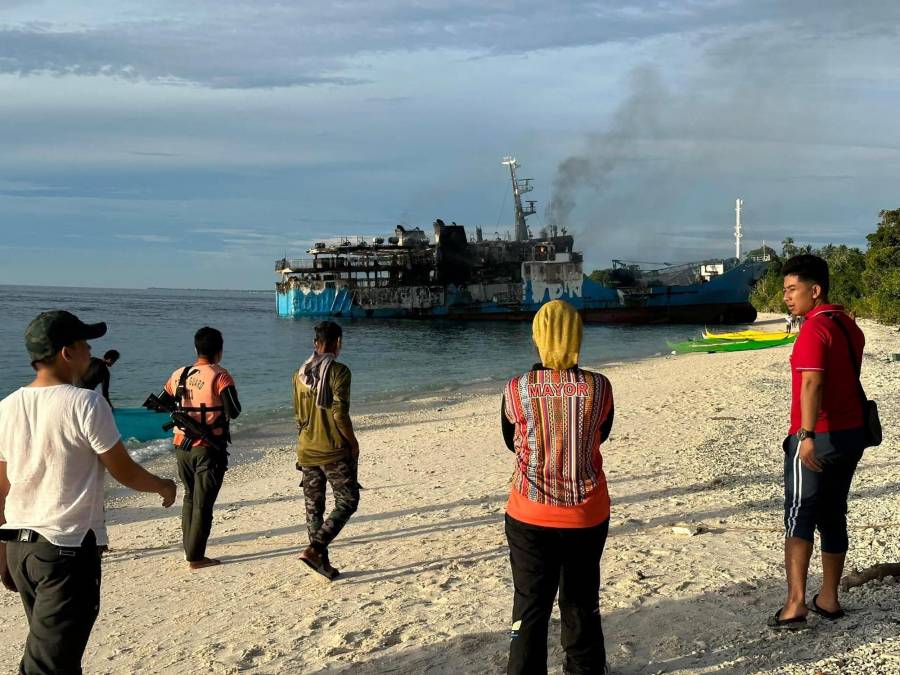 Infierno sobre el mar: incendio en ferri deja 31 muertos en Filipinas