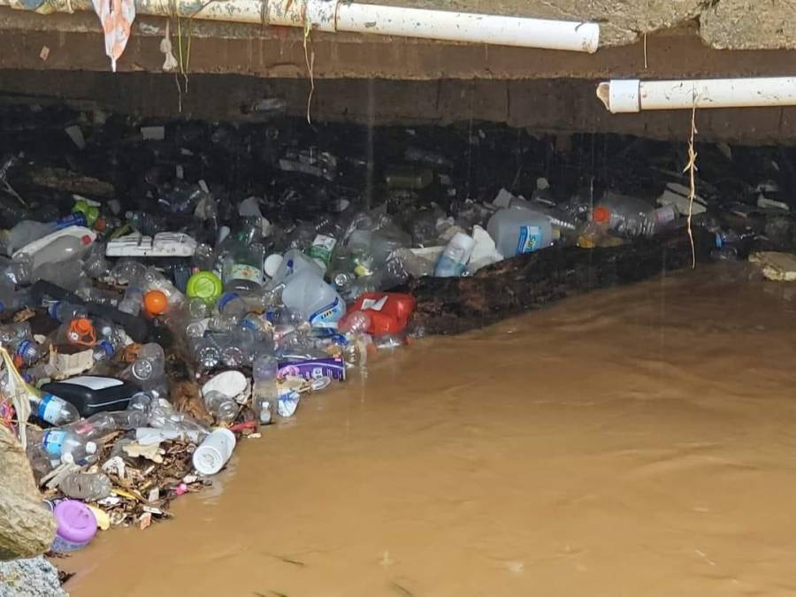 Estragos de las lluvias en Roatán evidencian su vulnerabilidad