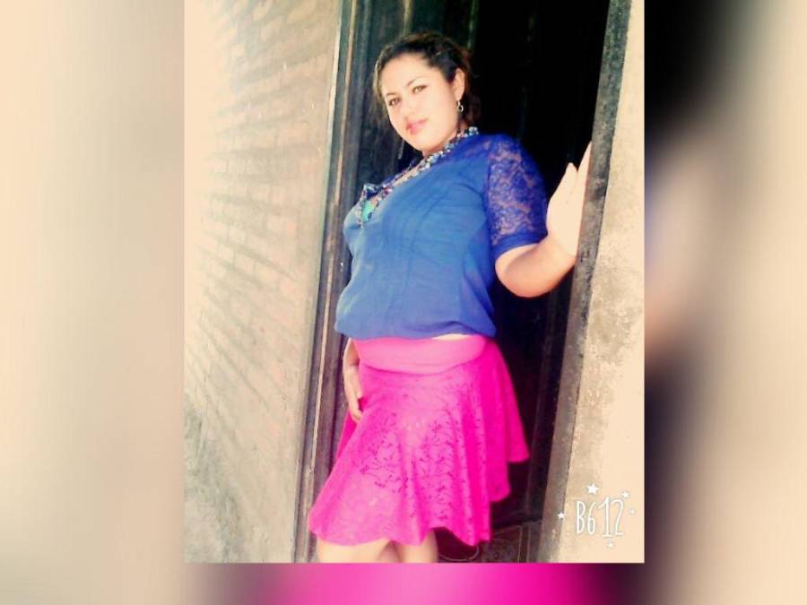 Choluteca: Policía penitenciario asesinó a su pareja frente a sus hijos y huyó tras el crimen